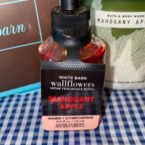 BBW Mahogany Apple Wallflower Refill